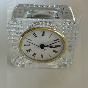 Crystal d'Arques cube-shaped crystal desk watch.  France Staiger Quartz Clock